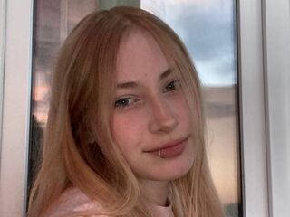 cam chat room HelaineSchecter