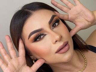 camgirl playing with sextoy IvannaFerrini