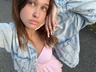 naughty camgirl fingering pussy JazminHalajian