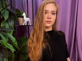 sexy webcamgirl JuliMiu