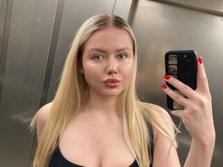 nude gamgirl JuliaRupert