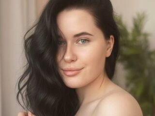 naked webcam girl JunaOnnee