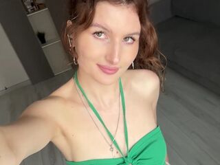 naked cam live KarmenZeinert