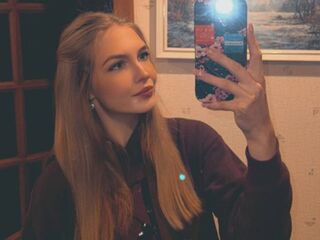 cam whore KateyTouriny