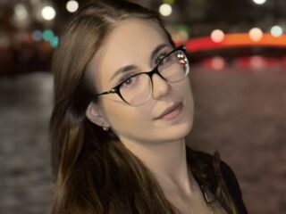 beautiful webcamgirl KatieRyken