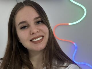 hot webcamslut KeiraAsti