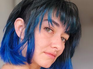 cam girl LauraCastel