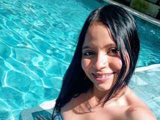 naughty web cam LauraVelle