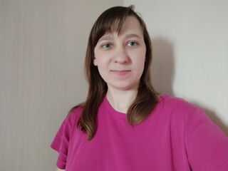 camgirl fingering bald pussy LenaGolden