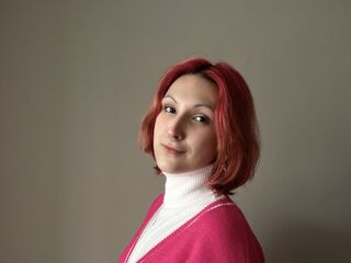 cam girl fingering LesliMahone