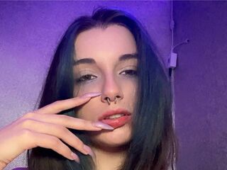camgirl playing with vibrator LiliaGummersall