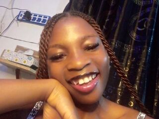 cam girl playing with dildo LilyStorn