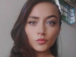 cam girl masturbating with sextoy LizMont