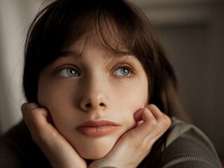 online chat LizaThornborough
