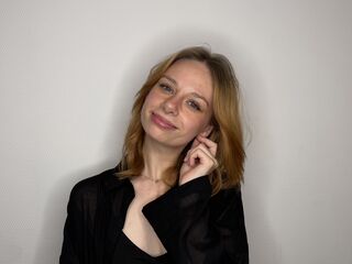 naked girl with cam fingering LouiseSchmidt