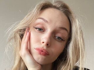 naughty webcamgirl LuccetaRome