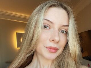 adult cam show LucieStupak