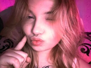 webcam girl chatroom LucileSharples