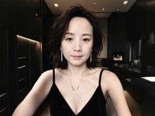 nude webcamgirl picture LunaYao