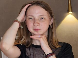 beautiful camgirl LynetteGoodwyn