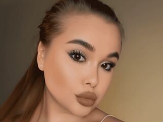 live porn picture MaeWilkins