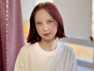 chat with cam MaisieMundhenk