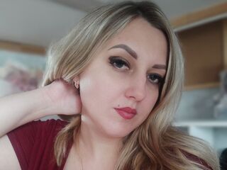 hot strip tease webcam MariaPixie