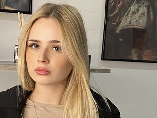 sex webcam chat room MarnieRhyner