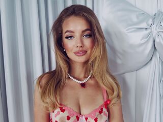 naughty chat MayaGal