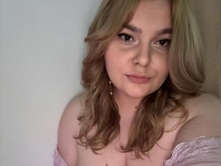 cam girl video MeganDarcy