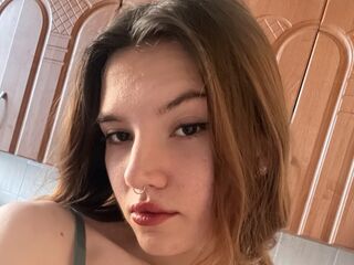 chat room photo MitsukoJurica