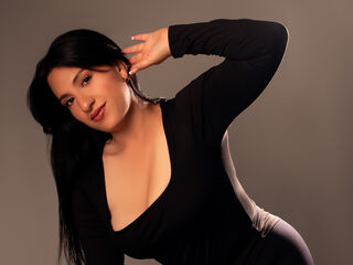 webcam chatroom MyaAmstrong