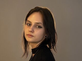 girl camsex OmaMckeithen