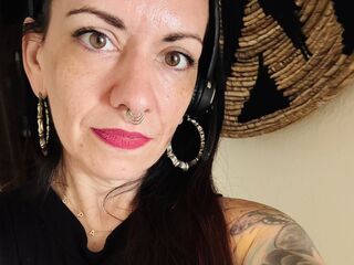 sex webcam PiercedGoddess