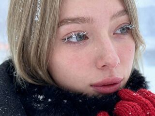 fingering webcamgirl PorscheBaliga