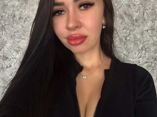 jasmin RosseKaroline