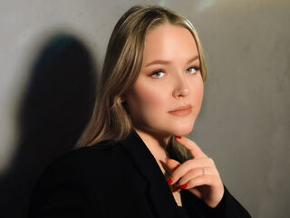 free jasmin SallySavage