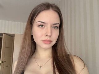 naked camgirl masturbating with dildo SenaidaRowson