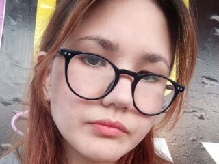 cam girl photo SilvanaTopps