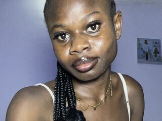 camslut topless SoniaMichael