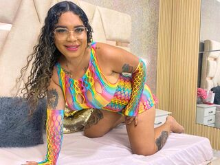 camgirl showing pussy SophiaSomer
