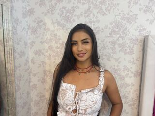 camslut SteicyMaze