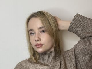 naked girl with webcam masturbating with dildo TeishaCaram