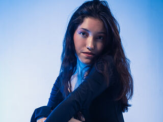 free webcam chat TrinityNova