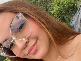 girl topless chat VannesaAlvernia