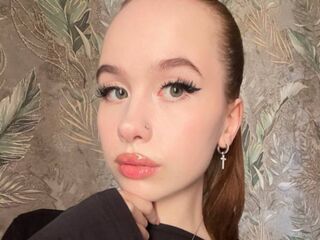 adult chat room VelvetForst