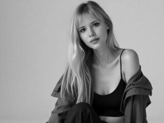 hot cam girl fingering VenicePatlan