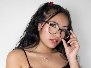 girl fingering bald pussy VioletaVix