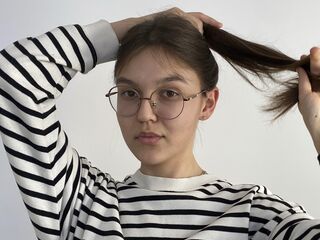 flirt chat room WondaTon