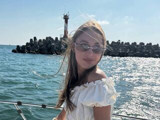 spy cam YaekoBrowers